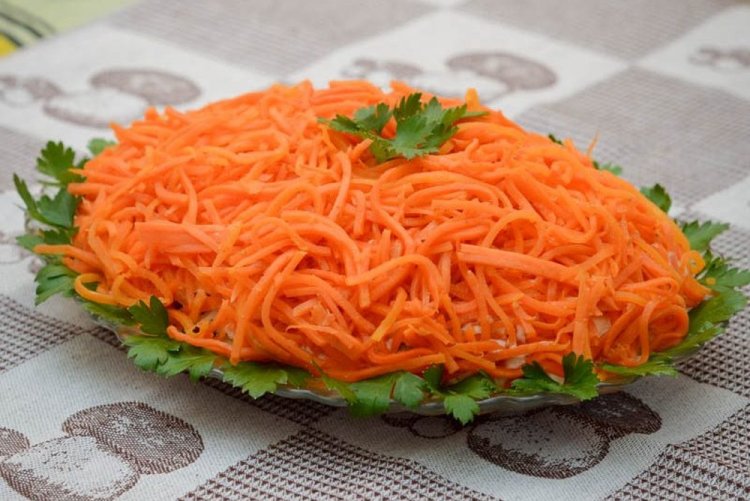 New Year's Salad with Korean Carrots