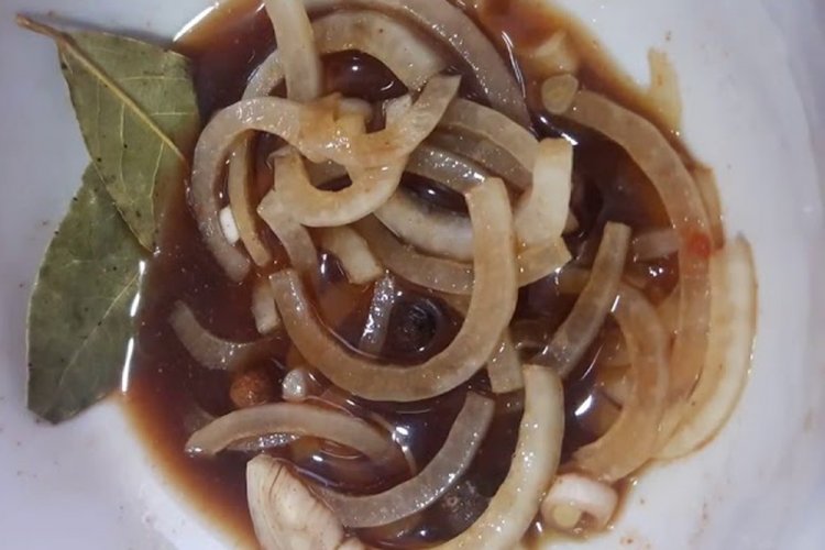 Adobo para alitas de pollo a la parrilla