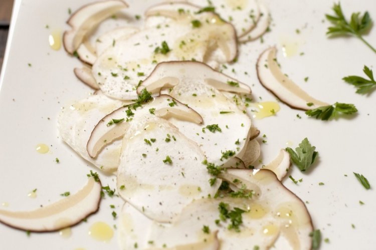Carpaccio de setas porcini