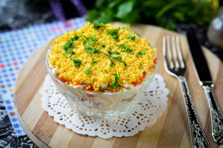 Mimosa Salad with Green Peas