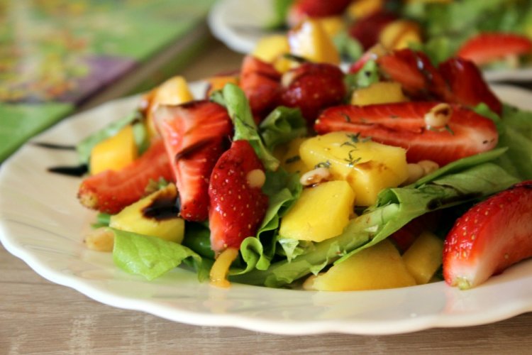 Mango and Strawberry Salad