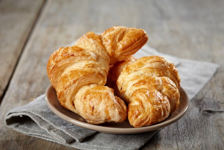 Puff Pastry Croissants with Condensed Milk