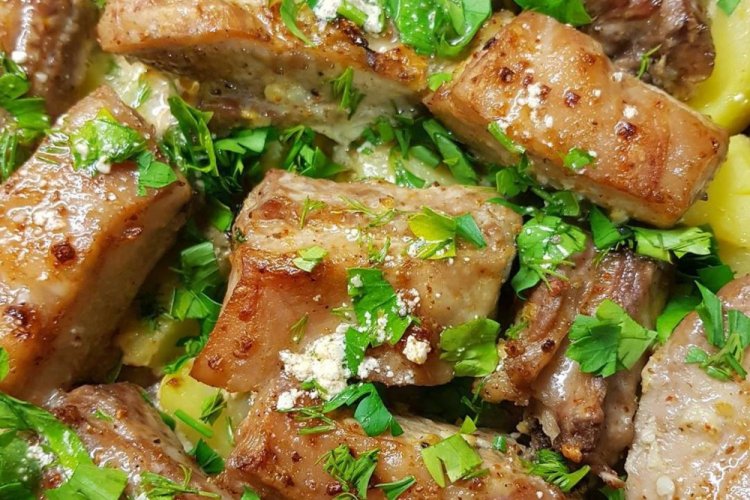 Costillas de cerdo con champiñones en bolsa