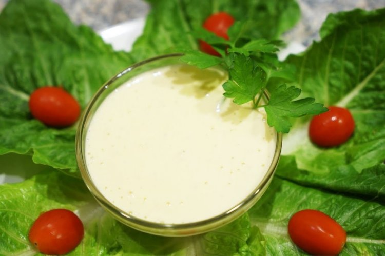 Aderezo para Ensalada César con salmón