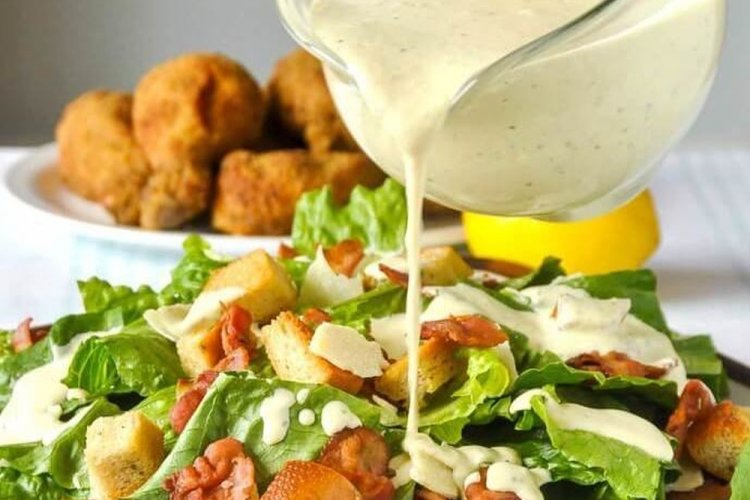 Aderezo para Ensalada César con tocino