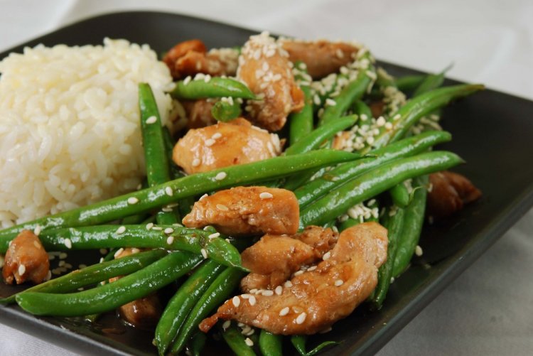 Asian Chicken with Green Beans
