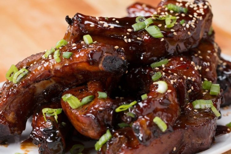 Costillas de cerdo en salsa teriyaki