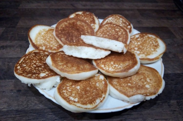Kefir Pancakes with Rice Flour