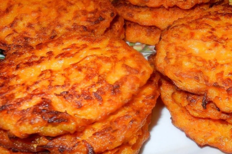 Tortitas con leche y zanahoria
