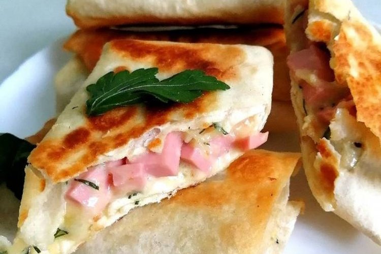 Mini Pizza from Lavash Bread