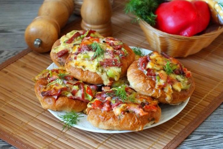 Mini Pizza from Bagels