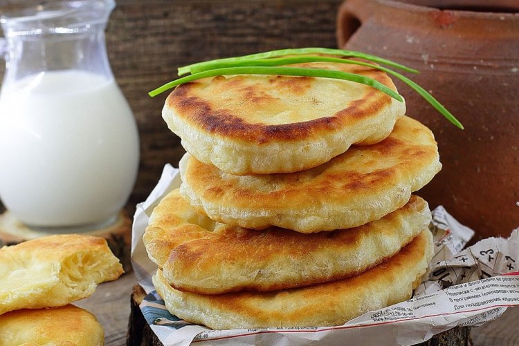 Hefefladenbrote mit Kefir