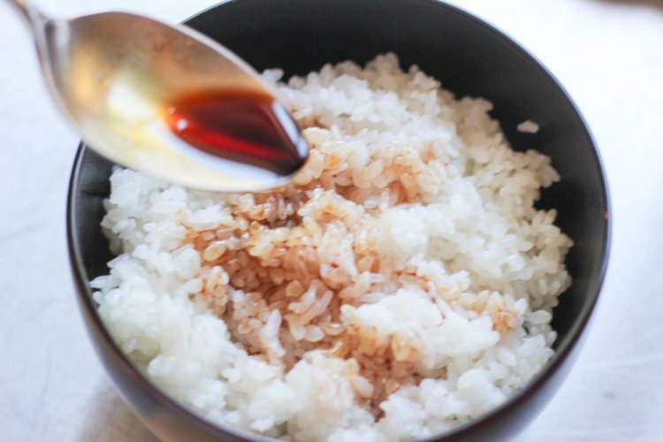 Rice Dressing with Soy Sauce