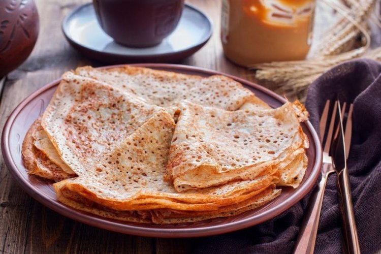 Kefir and Sour Cream Pancakes
