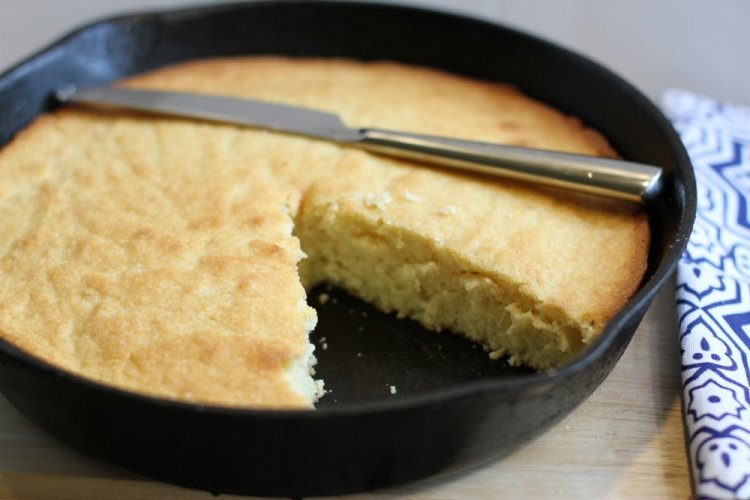 Classic Skillet Muffin