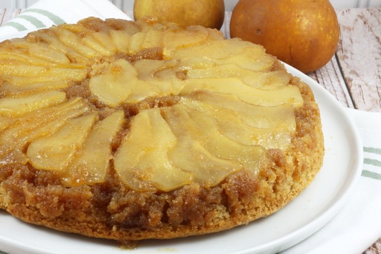 Pear Charlotte in a Skillet