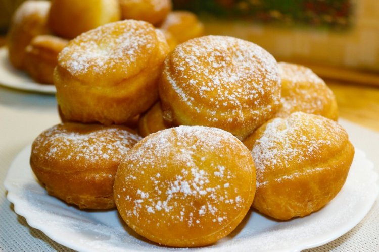 Schnelle Krapfen mit Kefir