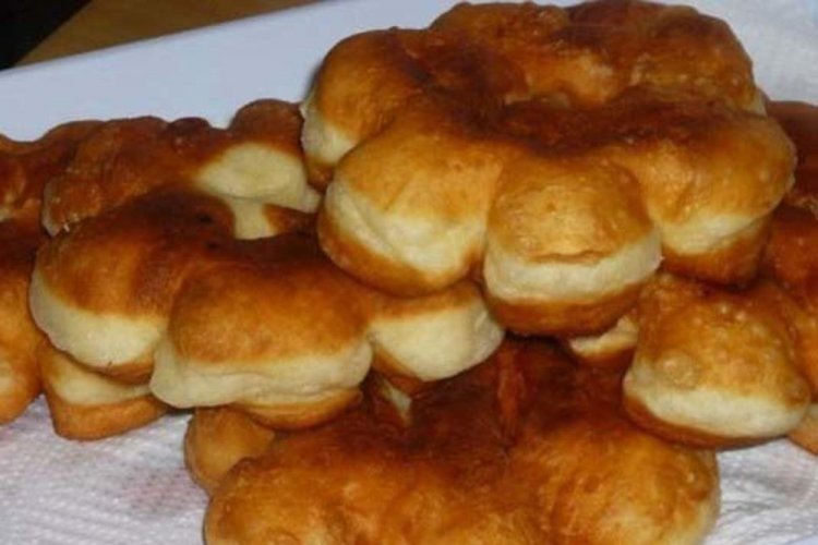 Krapfen mit Kefir und Sauerrahm