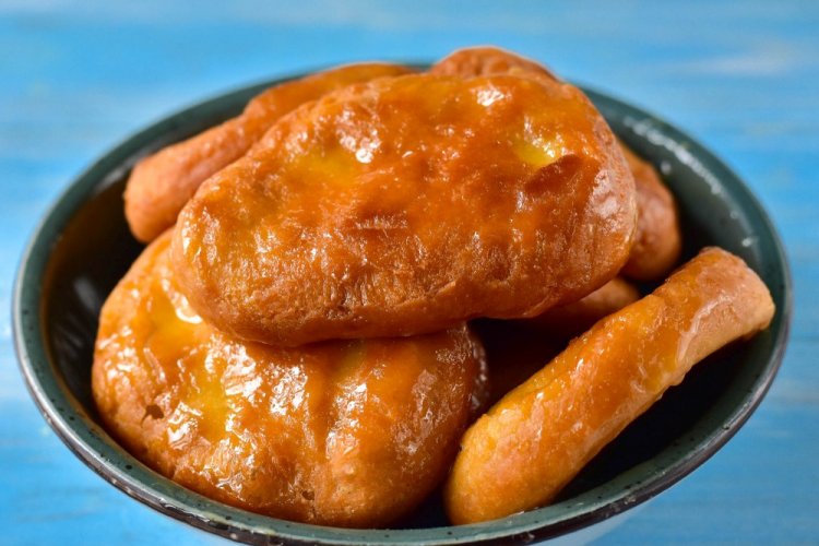 Krapfen mit Kefir und Honig