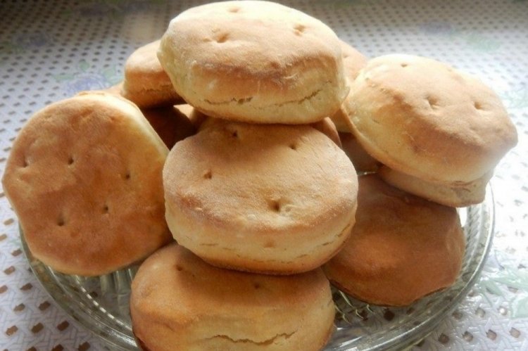 Krapfen mit Kefir und Milch