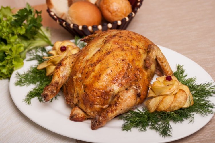 Gefülltes Hähnchen mit Leber und Linsen