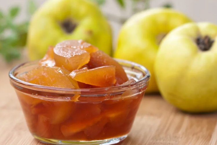 Quittenmarmelade in Stücken
