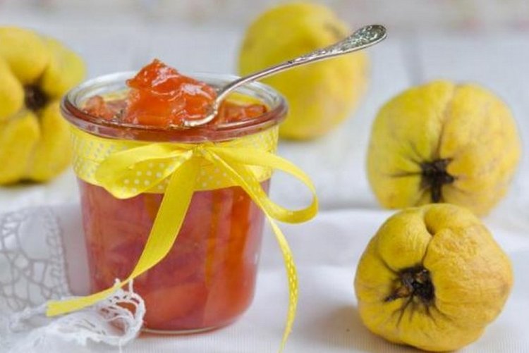 Quittenmarmelade mit Honig ohne Kochen