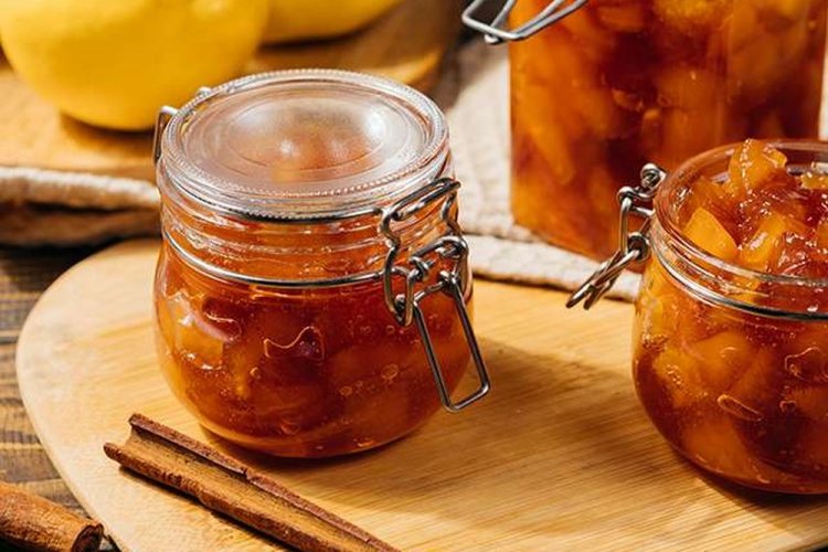 Quittenmarmelade mit Zimt