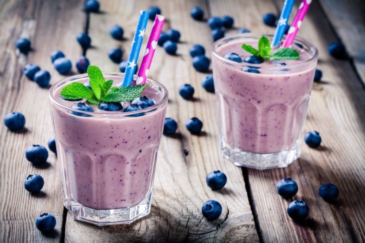 Batido detox de arándanos