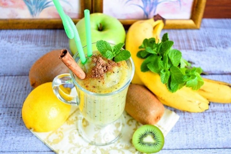 Smoothie „Frucht-Assortiment“