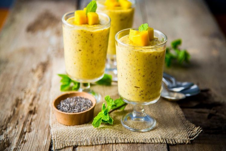 Mango-Smoothie mit Chiasamen