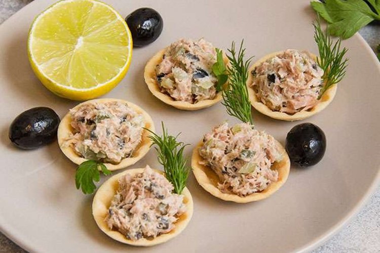 Thunfisch-Tartelettes mit gebratenen Pilzen