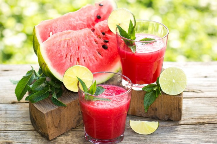 20 Great Watermelon Smoothie Recipes
