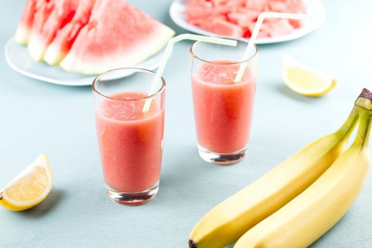 Batido de sandía y plátano