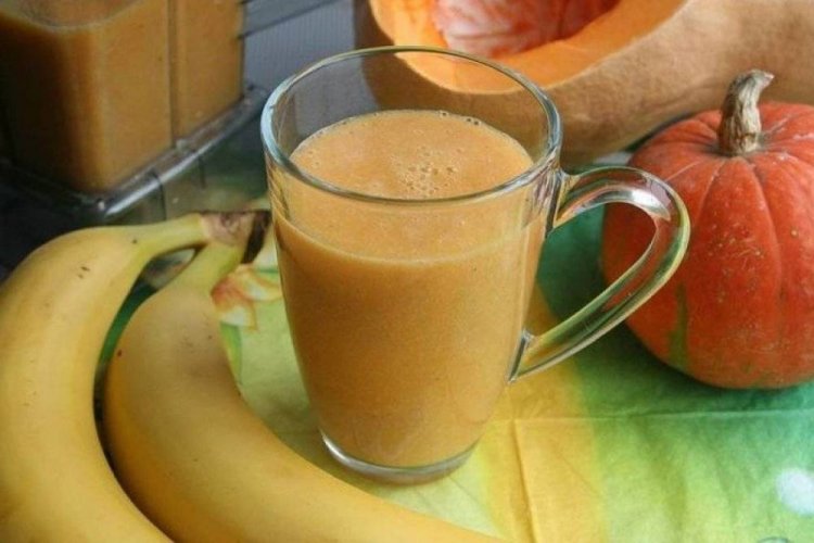 Batido de plátano y calabaza con vainilla