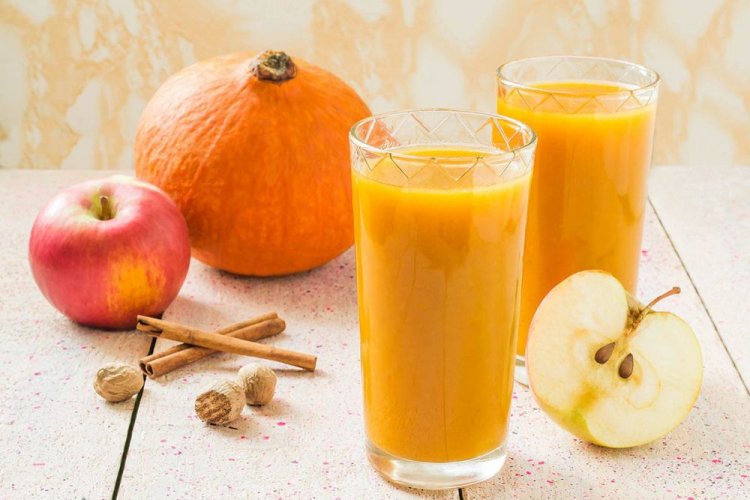 Batido de calabaza con manzana y canela