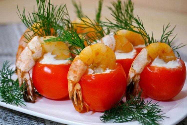 Stuffed Tomatoes with Shrimp