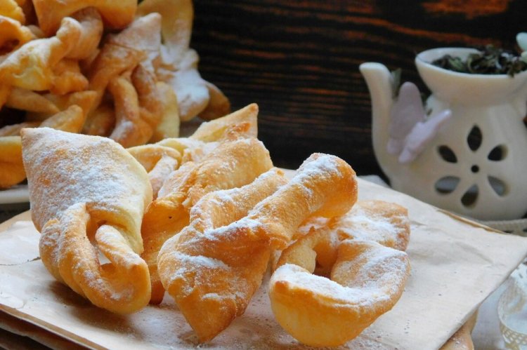 Hvorost con kéfir y levadura en polvo