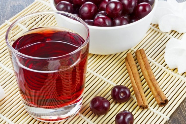 Compota de cereza con canela