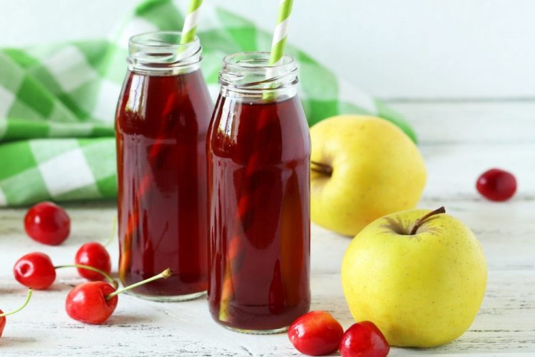 Compota de cereza con manzanas