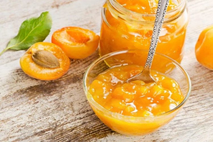 Mermelada de albaricoque con gelatina