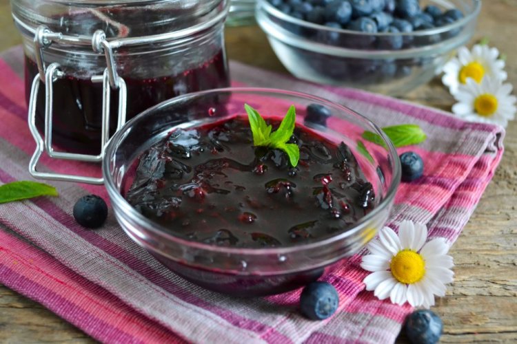 Five-Minute Blueberry Jam