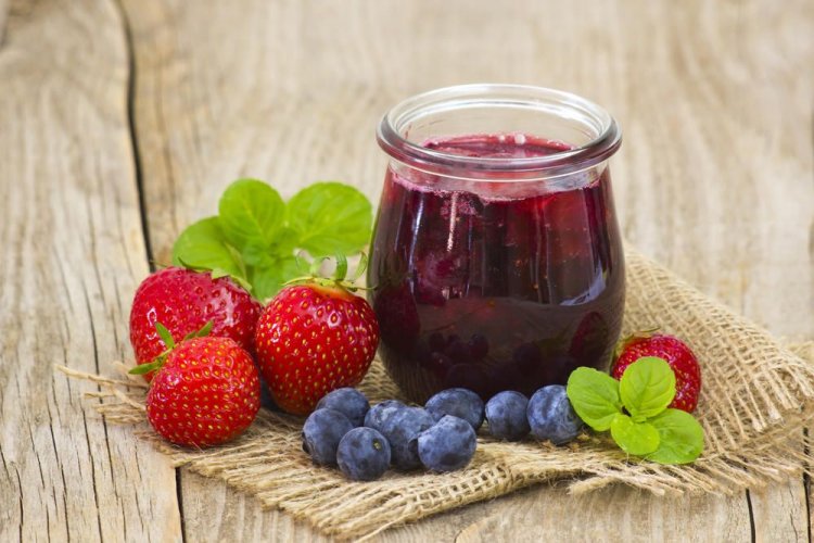 Blueberry and Strawberry Jam