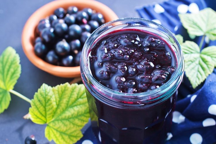 Blackcurrant Jam without Sugar