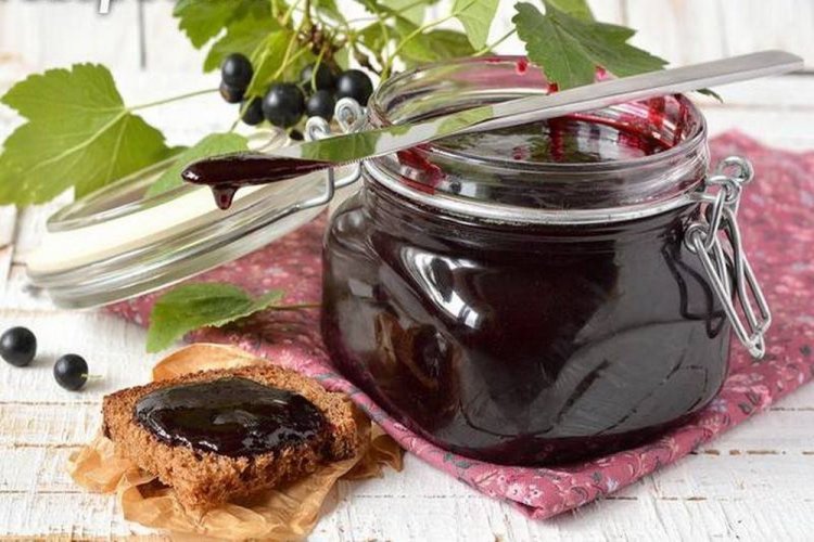 Blackcurrant Jam through a Sieve