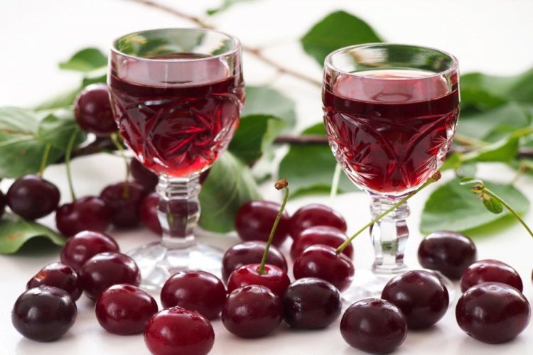 Vino de mesa de cereza