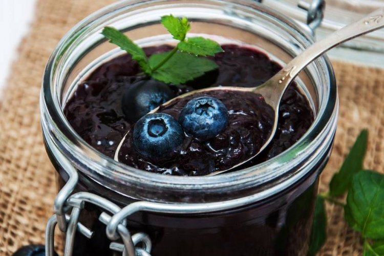 Blueberry Jam with Lime and Mint