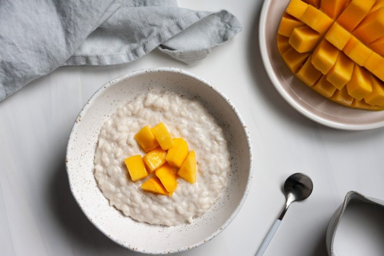 Rice Porridge with Mango and Coconut Milk