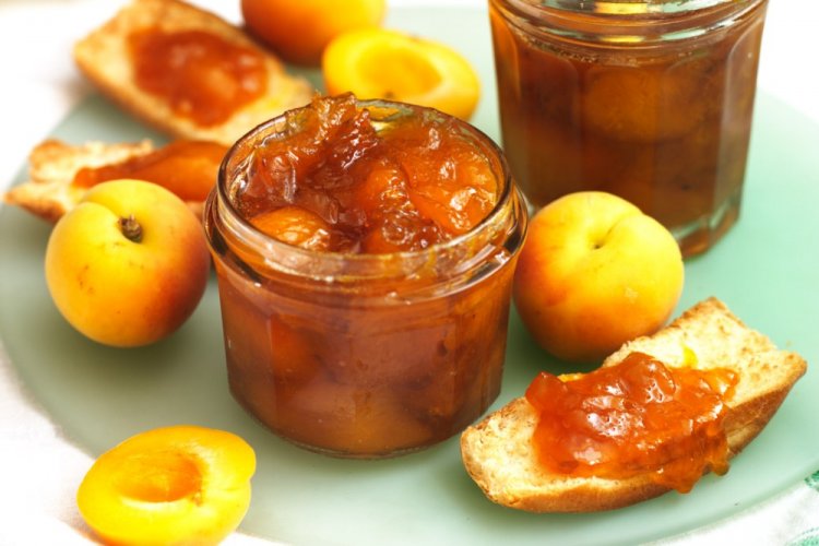 Apricot and Apple Confiture