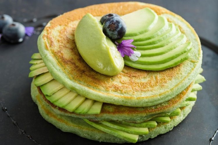 Avocado-Pancakes